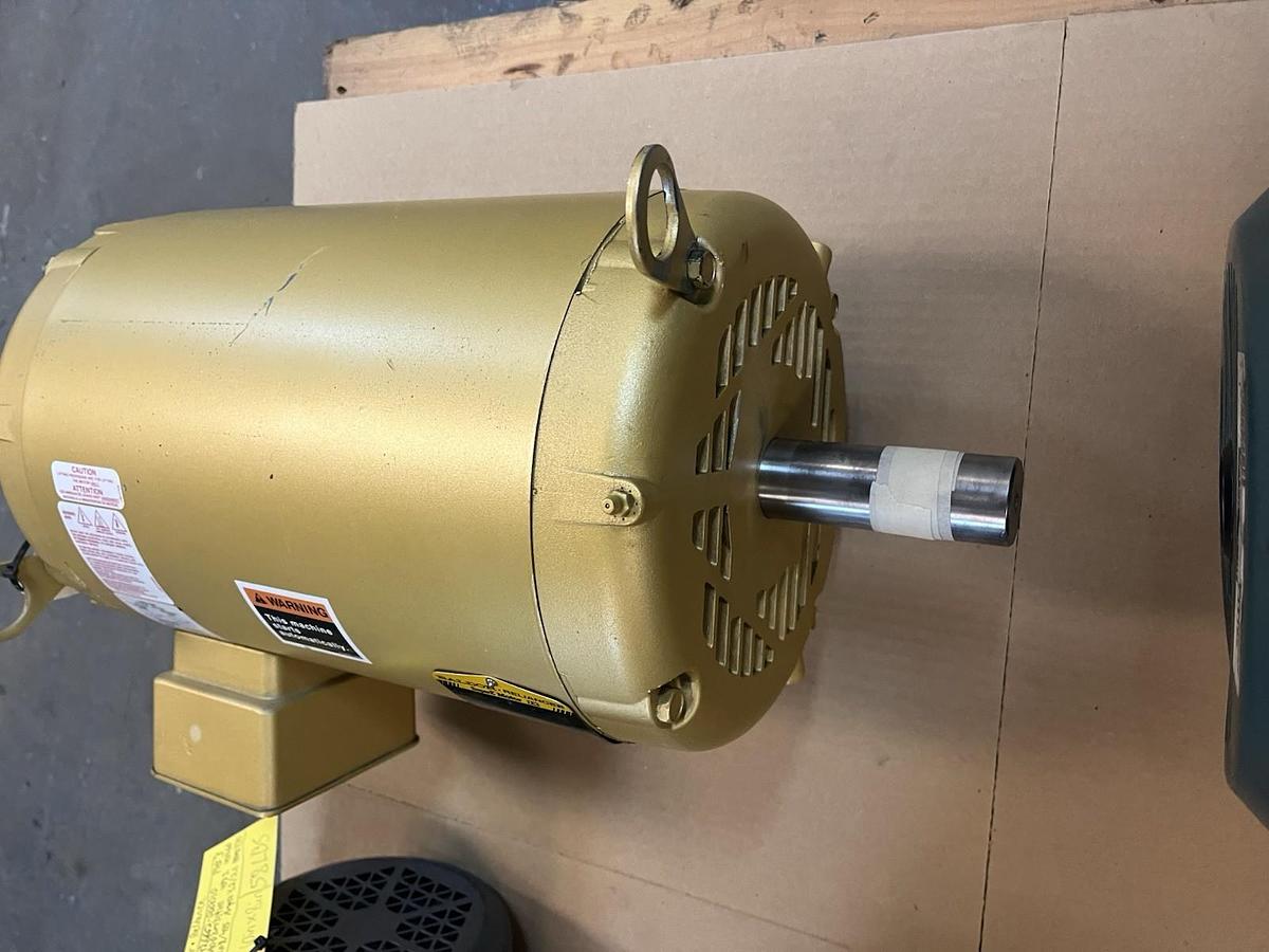 Used BALDOR,EM3313T-58,MOTOR 10HP 400V 3PH 1460RPM 215T
