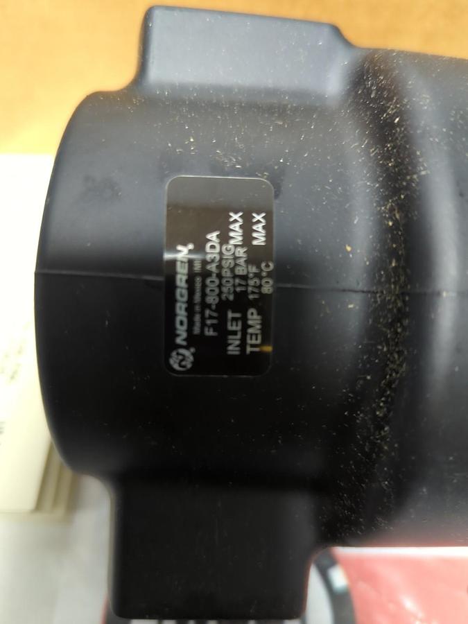 NORGREN,F17-800-A3DA,PNEUMATIC FILTER 250PSIG 17BAR 175° NOS