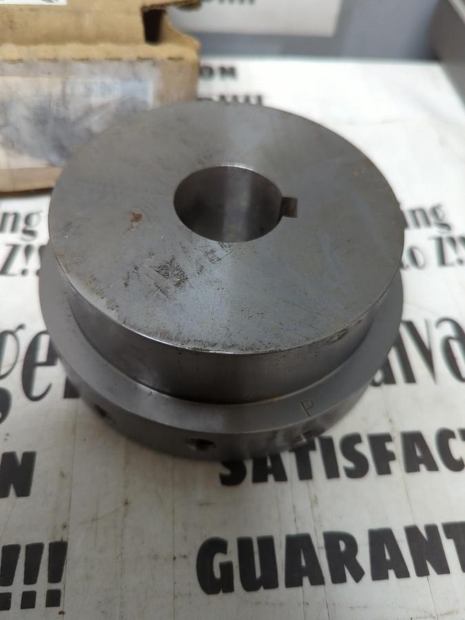 REXNORD,30 HCB STD 1.435,HUB W/KW NOS