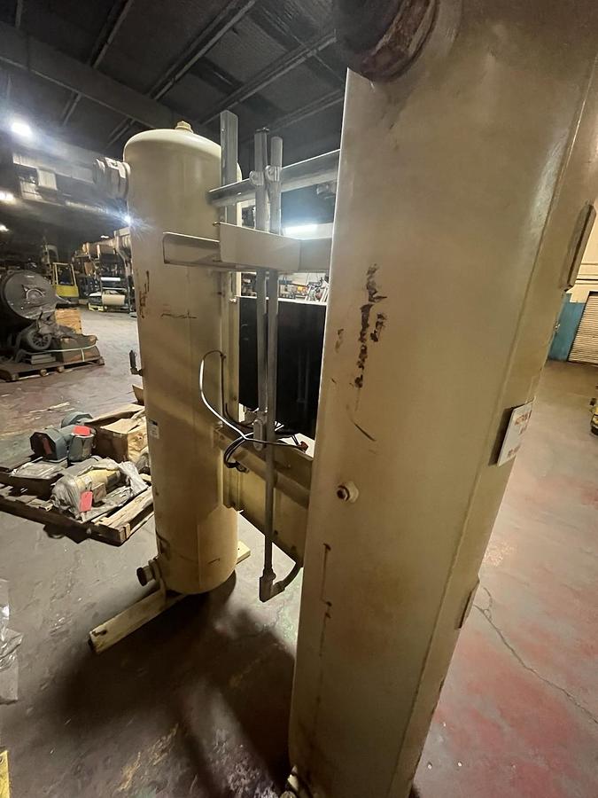 Used INGERSOLL RAND,HL6001HEFA3Z01,DESICCANT DRYER 600CFM NO VALVE ACTUATORS