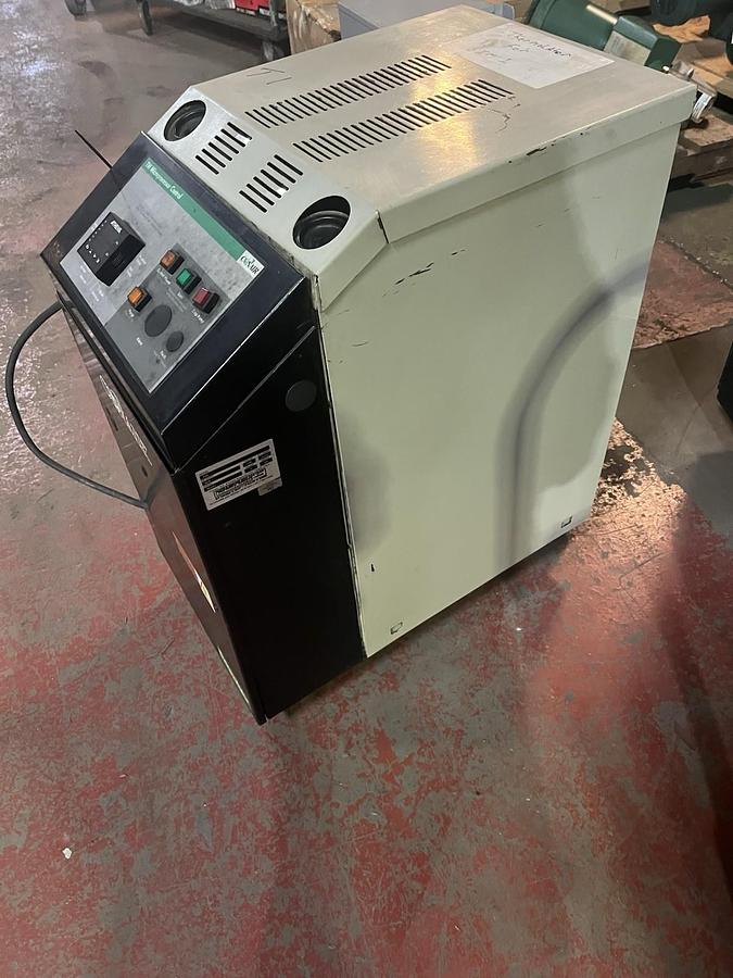 Used CONAIR,TW,THERMOLATOR WATER TEMPERATURE CONTROL UNIT 230V 3PH