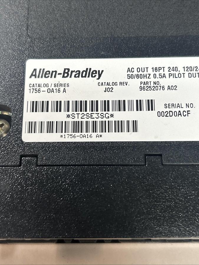 Used ALLEN BRADLEY,1756-OA16,SER A AC OUTPUT MODULE