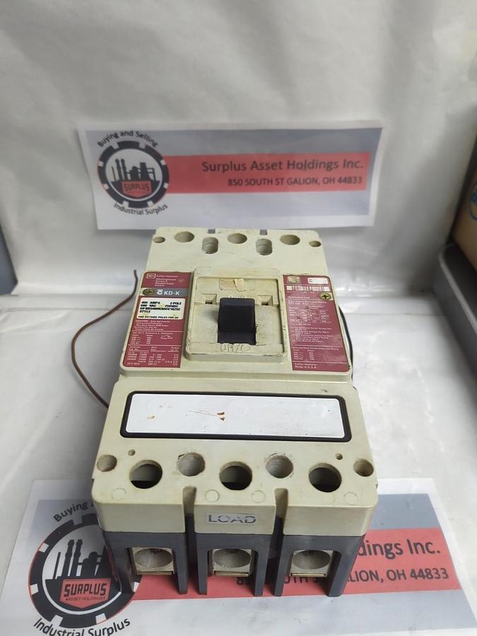 Used CUTLER HAMMER,KD-K MOLDED CASE BREAKER 3-POLE 600VAC 250VDC 400AMPS USED