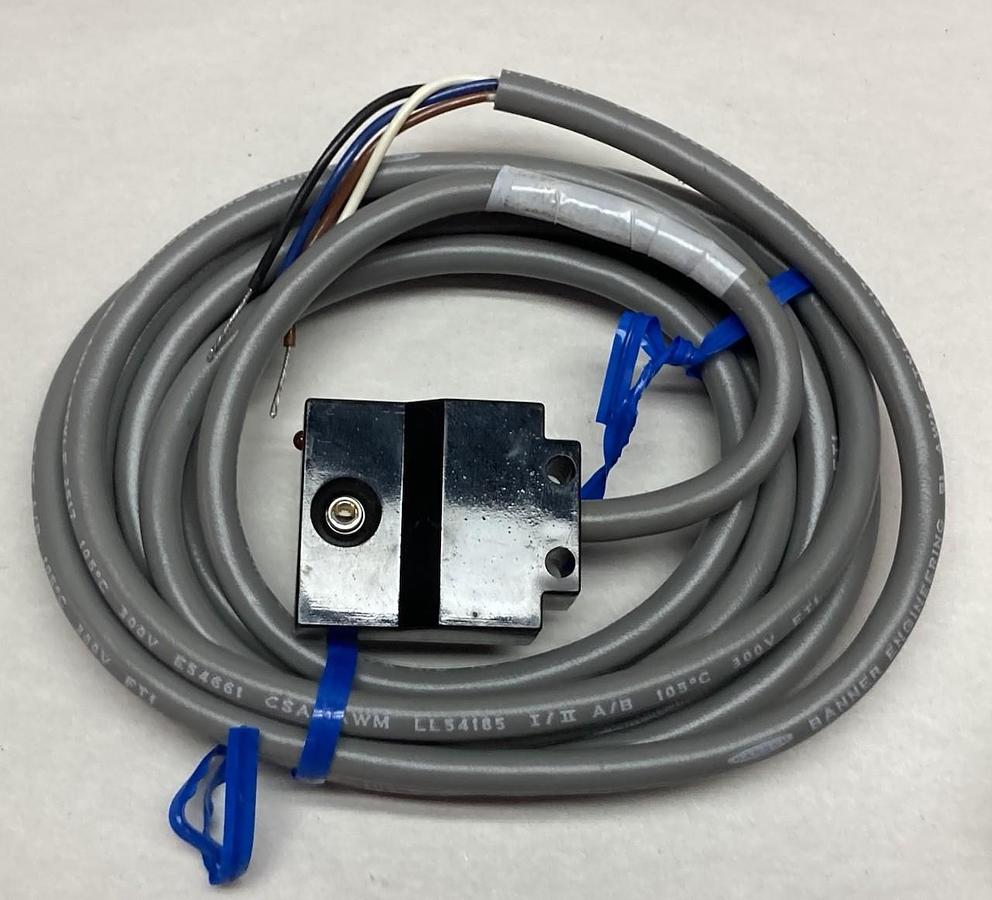 Banner Engineering,SE61R,Photoelectric Sensor 300V E54661