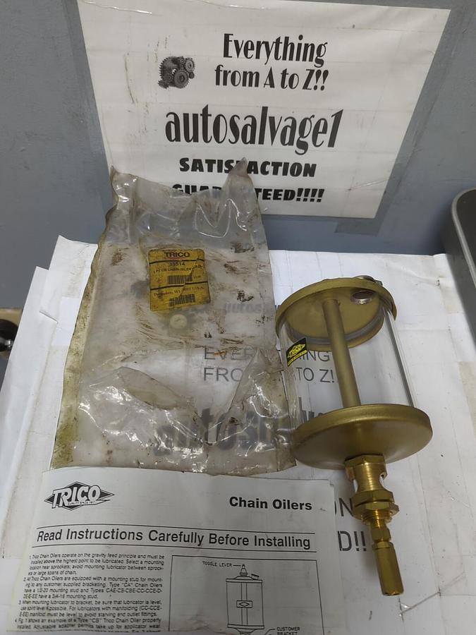 TRICO,35514,1 PT CB GLASS CHAIN OILER NOS