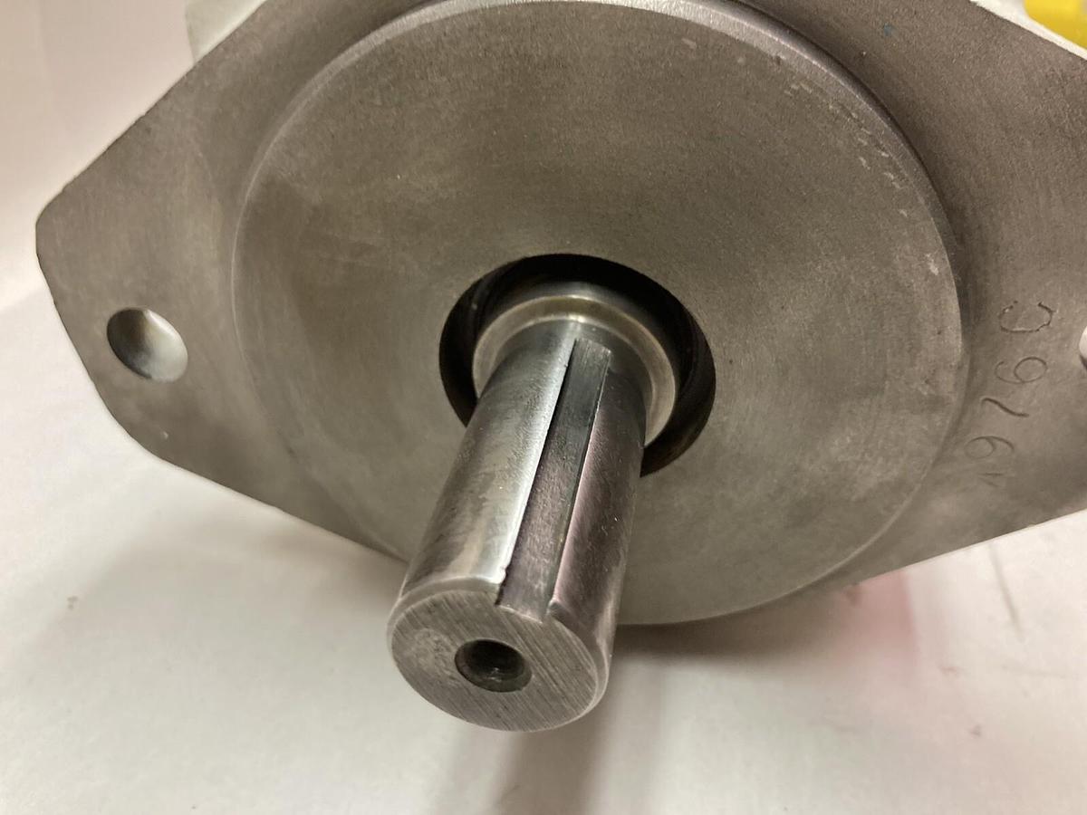 Used Vickers,F325V21A-1C20-202,Vane Pump