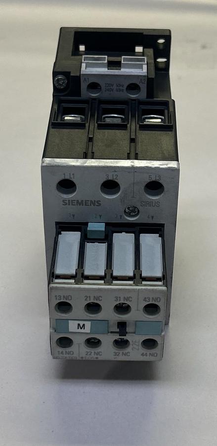 Used SIEMENS,3RT1036-1A,CONTACTOR