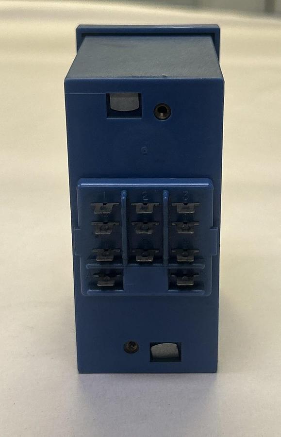 Used ATC,328A200Q10XX,TIME DELAY RELAY