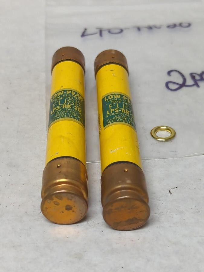 Used COOPER BUSSMANN,LPS-RK-20,LOW-PEAK 20 AMP FUSE LOT OF 2 PRE-OWNED
