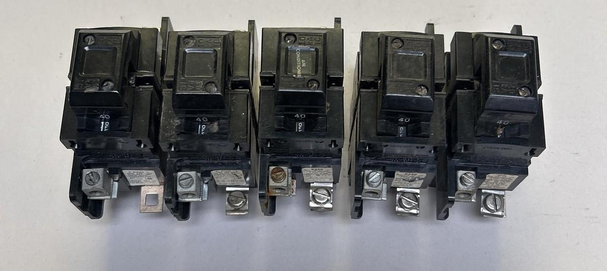 Used ITE,P240,PUSHMATIC CIRCUIT BREAKER 40 120/240V 2P LOT OF 5