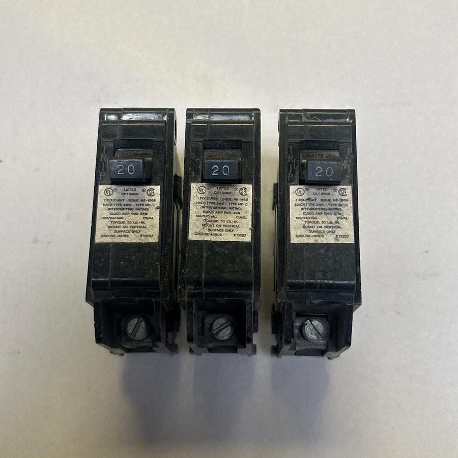 Used CROUSE HINDS,MP-C120,CIRCUIT BREAKER 20A 120/240V 1P LOT OF 3