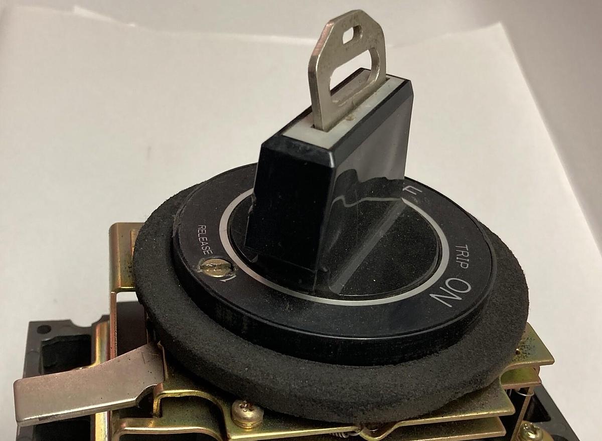 Used Fuji,BU3FHC-020L,Breaker & Rotary Handle