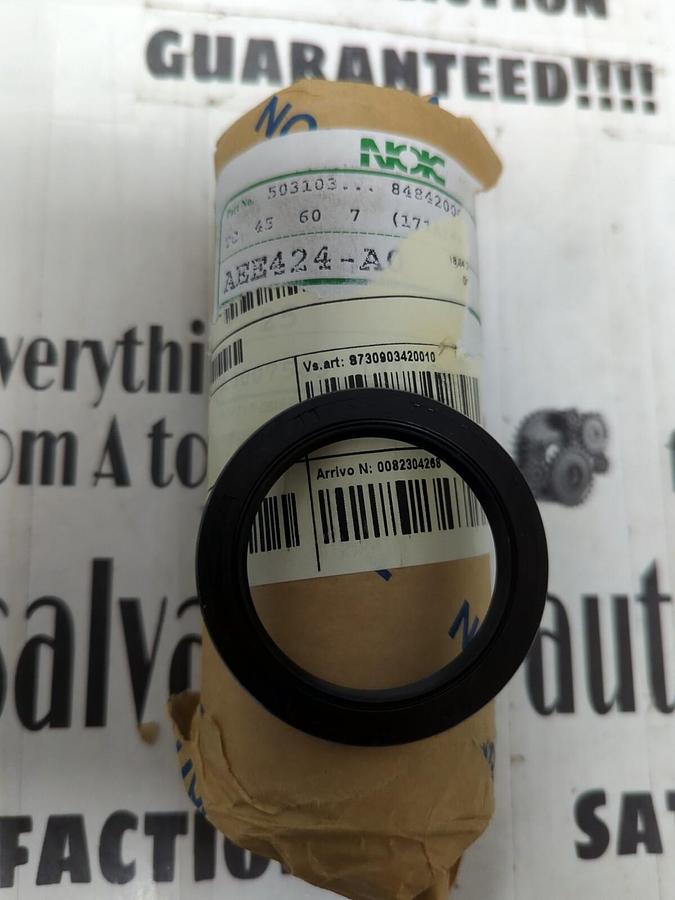 NOK,AEE424-A0,OIL SEALS LOT OF 20 NEW