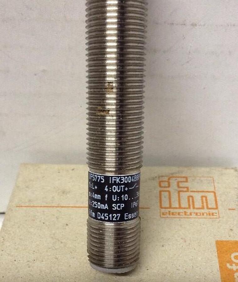 IFM Efector,100 IF5775,Inductive Proximity Switch