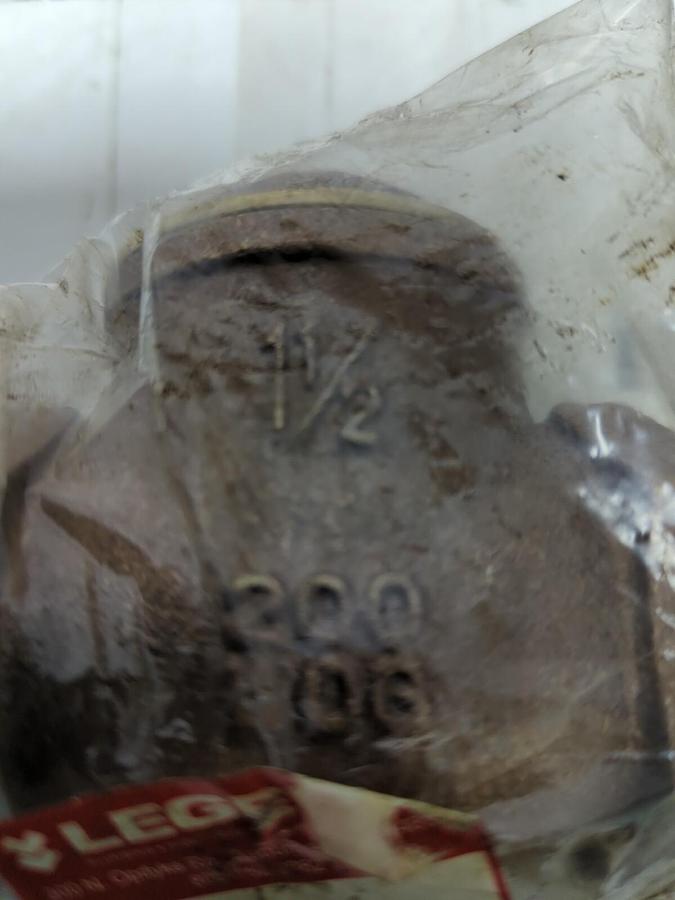 LEGEND,NA,1-1/2 IN NPT 200WOG BALL CHECK VALVE NOS