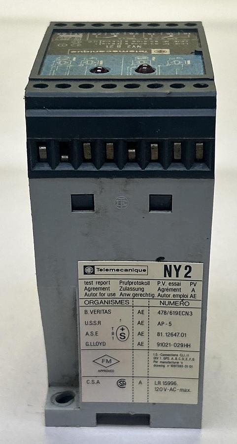 Used TELEMECANIQUE,NY2-B21,INTRINSIC BARRIER DUAL CHANNEL RELAY