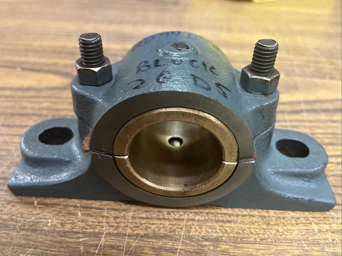 Link Belt,1-1/2",Pillow Block Bronze Babbit Bearing 1-1/2" Bore