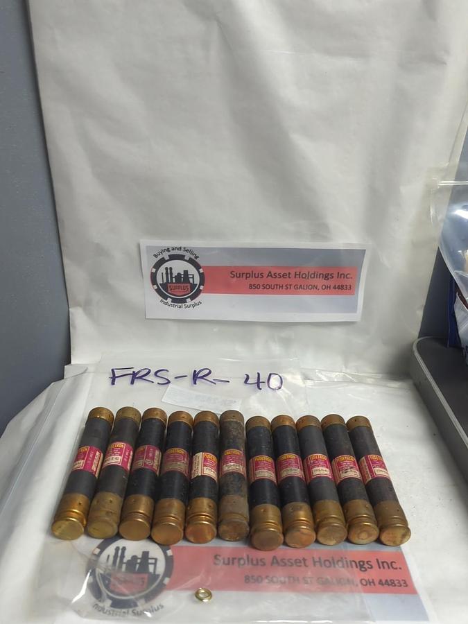 Used COOPER BUSSMANN,FRS-R-40,FUSETRON 40 AMP FUSE LOT OF 11 PRE-OWNED