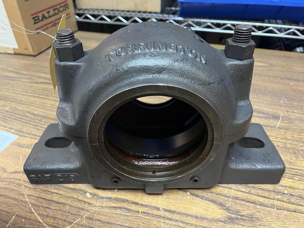 Used TORRINGTON,SAF-218,PILLOW BLOCK BEARING HOUSING