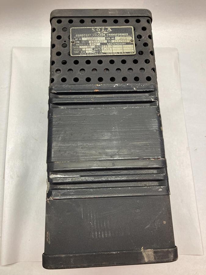 Used Sola,301587,1-Phase Constant Voltage Transformer 190/380V 2.18A