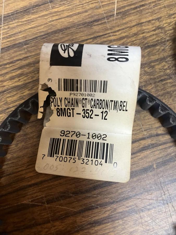 GATES,8MGT-352-12,POLY CHAIN GT CARBON SYCHRONOUS BELT LOT OF 2
