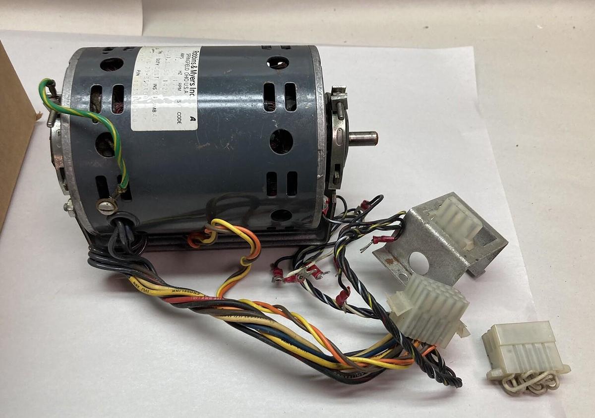 Used Robbins & Myers,KS-K330-A0T,Single Phase Drive Motor 1/12Hp 60/50Hz 1725/1425rpm
