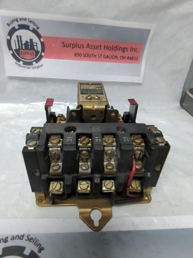 Used SQUARE D,8536 C0-3,MOTOR STARTER RELAY SERIES B PRE-OWNED