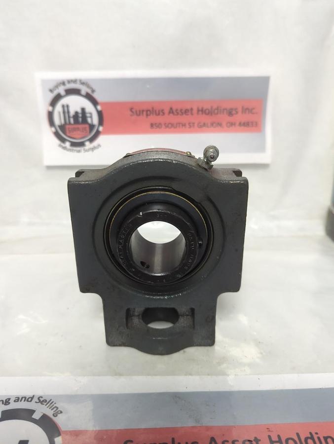 Used SEALMASTER,MST-23,TAKE-UP BEARING 1-17/15 INCH BORE PRE-OWNED