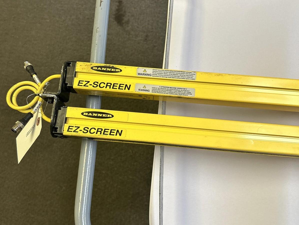 Used BANNER,SLSCR14-1050P8 / SLSCE14-1050P8,LIGHT CURTAIN SET