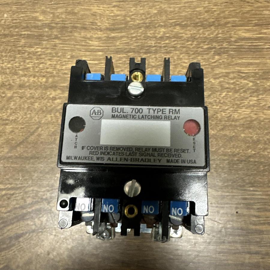 Allen Bradley,700-RM400A1,Latching Relay