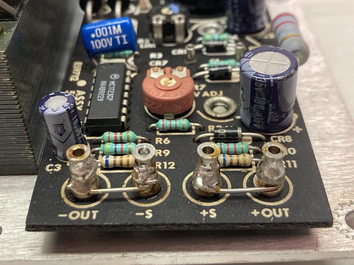 Used Power One,HB12-1.7-A,Power Supply 12VDC 1.7A