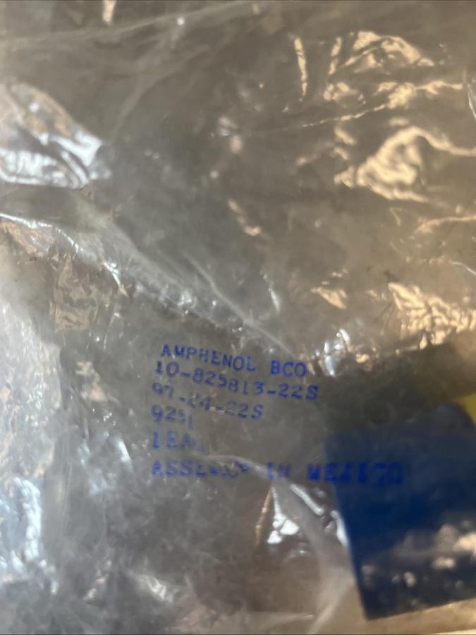 AMPHENOL,10-825813-22S,PLUG