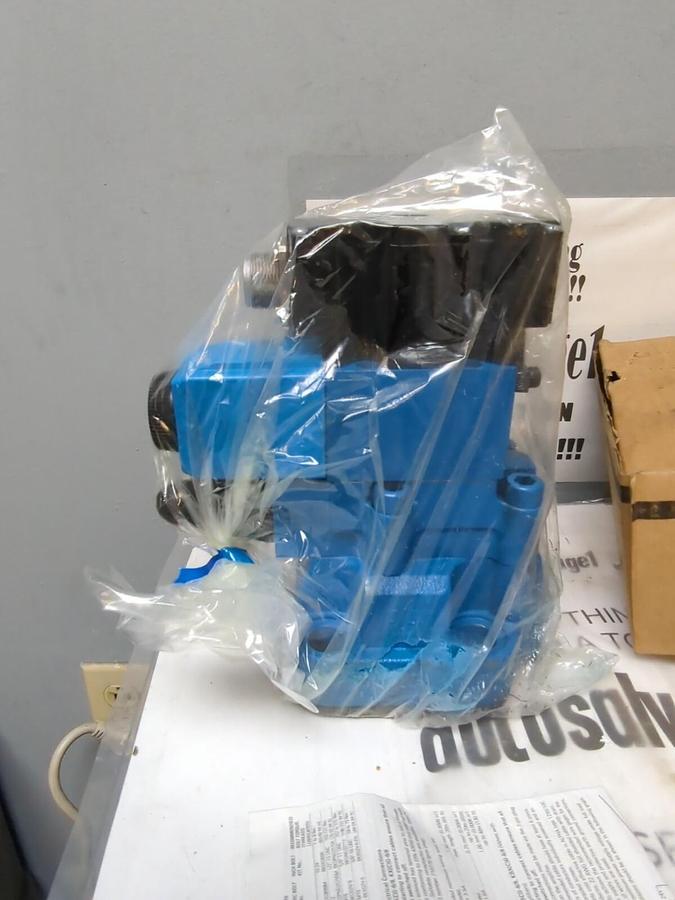 EATON VICKERS,KBCG8W2503ZM13APE7H110, PROPORTIONING PRESSURE RELIEF VALVE..NEW!
