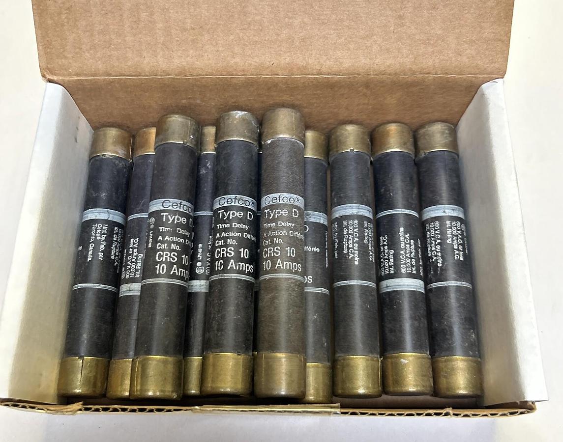 Used CEFCO,CRS10,FUSE 10A 600V LOT OF 11