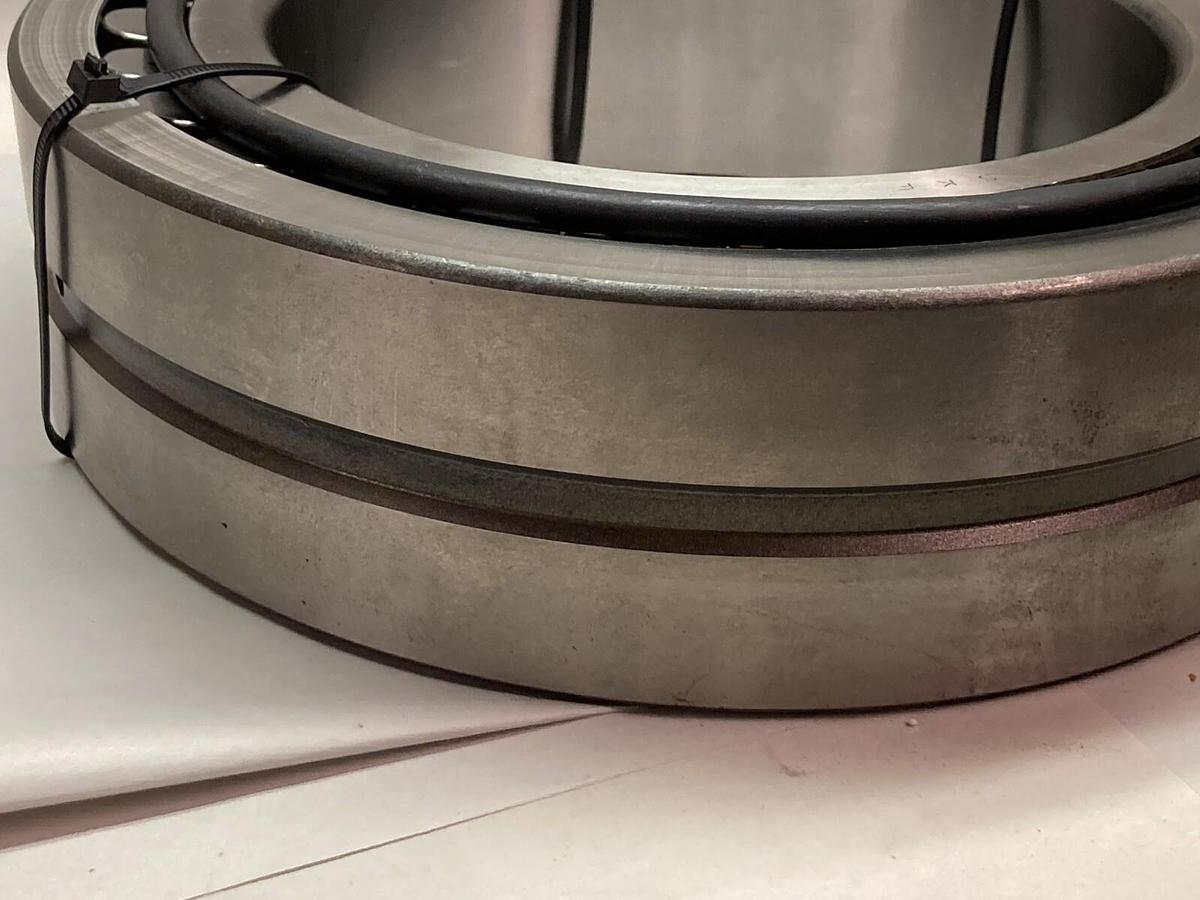 Used SKF,23040 NIJ8,Spherical Roller Bearing