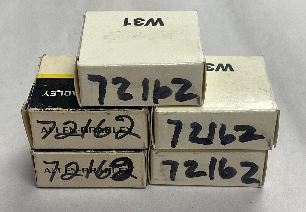 Allen-Bradley,W31,Heater Lot Of 5 New