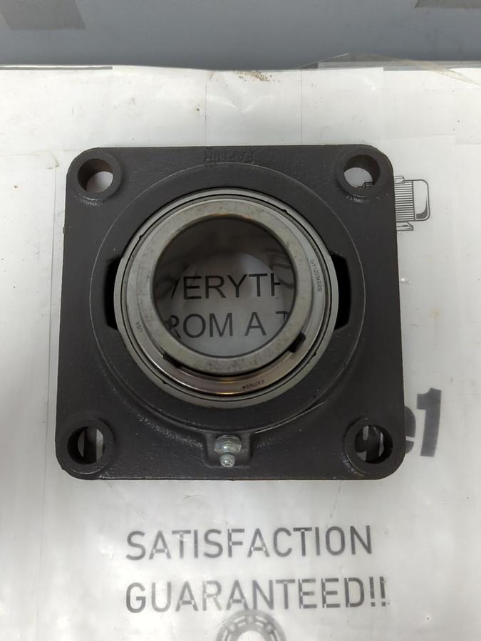 FAFNIR,YCJ 2-3/16,FLANGE BEARING 4-BOLT BASE 2-3/16 INCH BORE MISSING BOX NOS