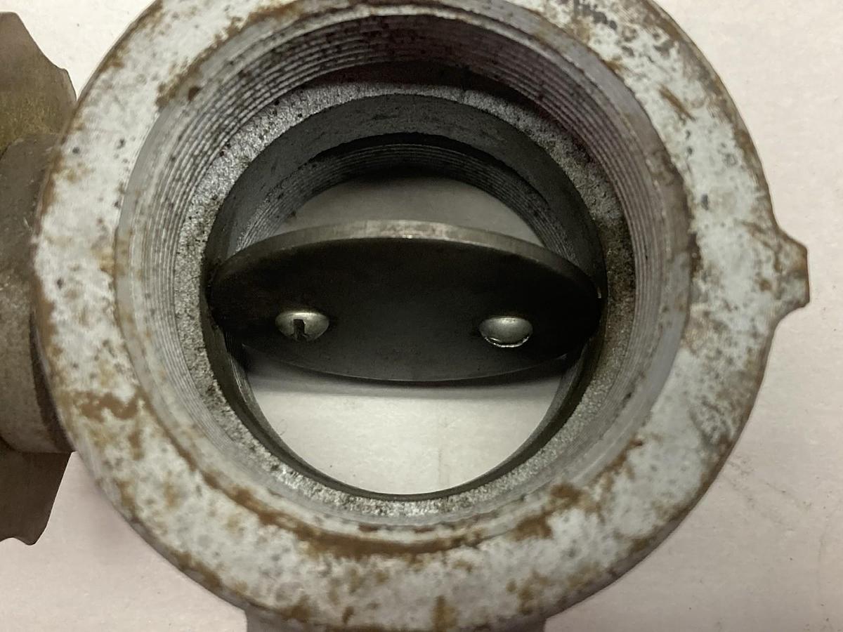Used North American MFG Co,1122 2-733,2-1/2 Inch Gas Valve