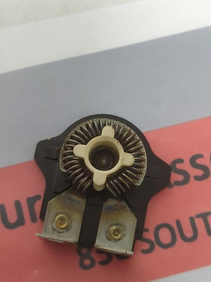 Used WESTINGHOUSE,AG-1.4,OVERLOAD THERMAL HEATER RELAY LOT OF 4 MISSING SCREWS USED