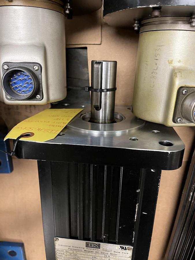 Used IIS,BLM7-R3700-1024,AC SERVO MOTOR THOMSON MICRON 36-306-886-1531 POS TRANSDUCER