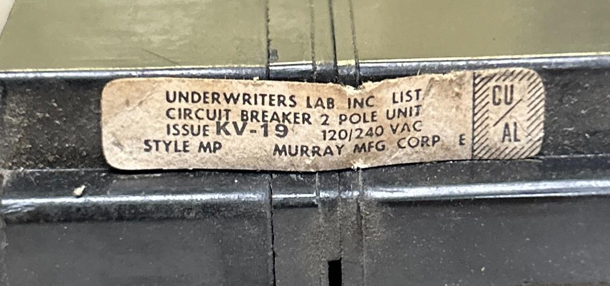 Used MURRAY,MP240,CIRCUIT BREAKER 40A 120/240V 2P LOT OF 4