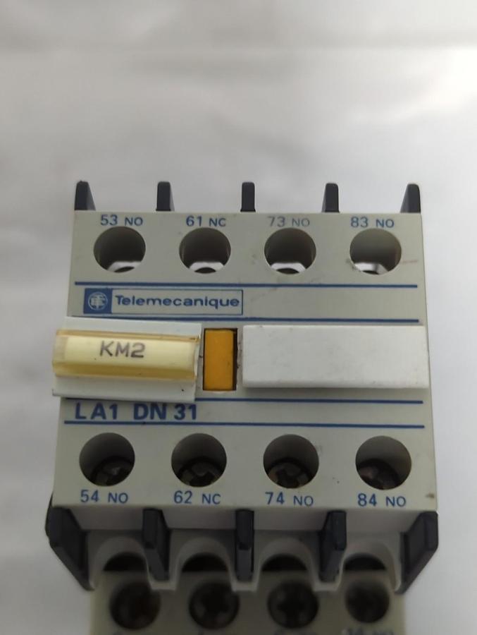 Used TELEMECANIQUE,LA1 DN31,CONTACTOR WITH COIL/RELAY PRE-OWNED