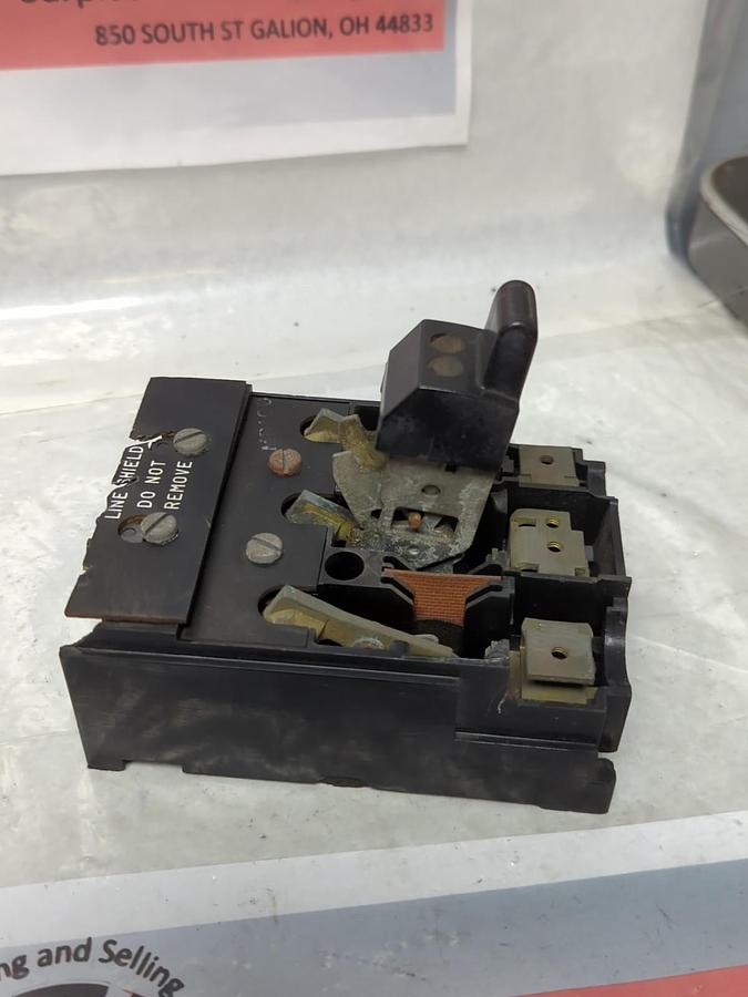 Used GE,565B714G46,QMR SWICH 3-POLE PRE-OWNED