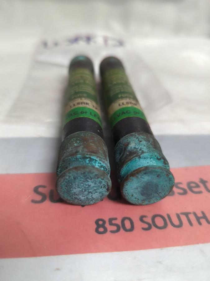 Used LITTELFUSE,LLSRK-12,POWR-PRO 12 AMP FUSE LOT OF 2 PRE-OWNED