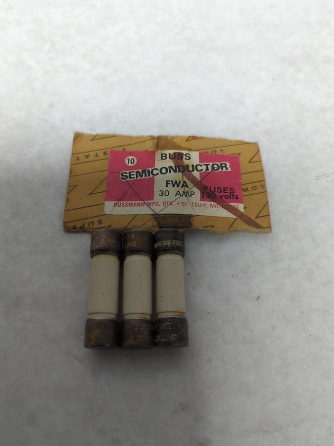 COOPER BUSSMANN,FWA 30,SEMICONDUCTOR 30 AMP FUSE LOT OF 3 NOS