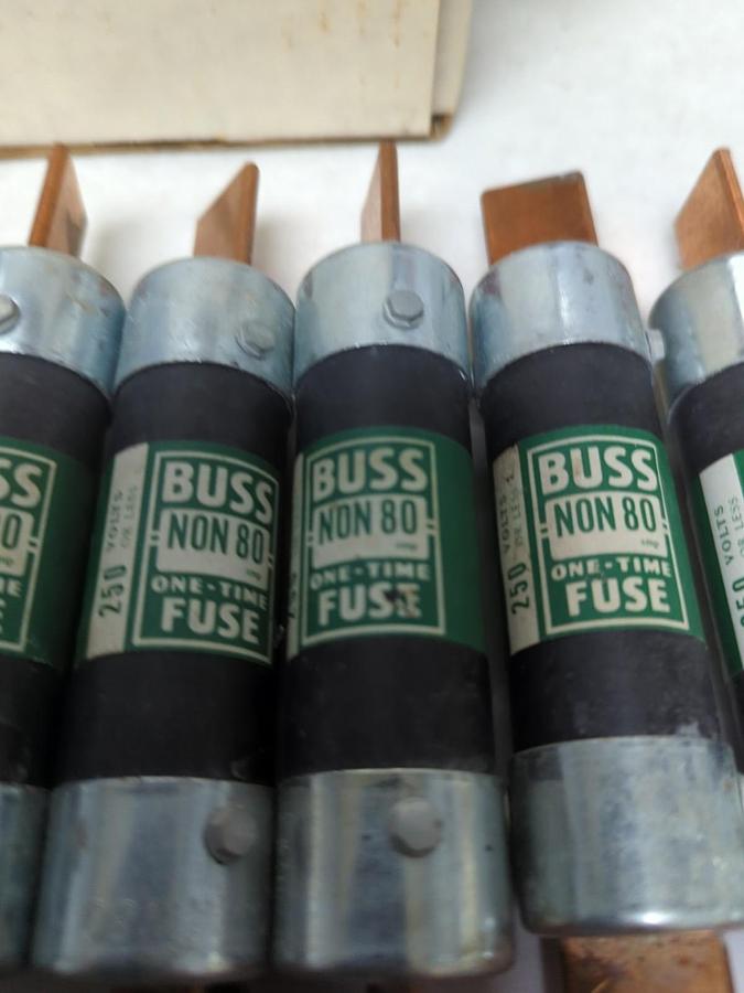 Used COOPER BUSSMANN,NON 80,ONE-TIME 80 AMP FUSE LOT OF 6 PRE-OWNED