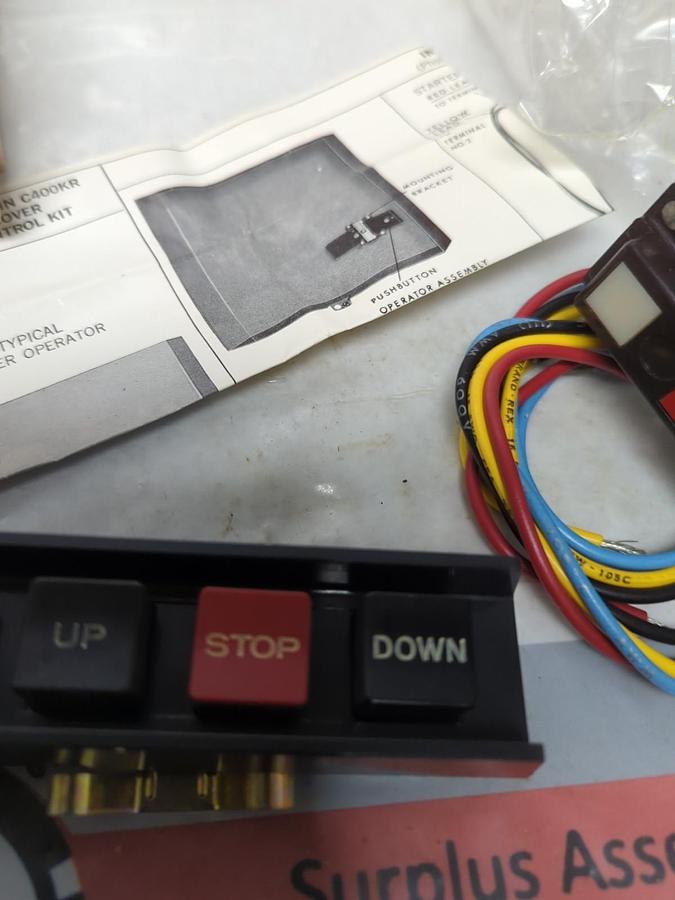 CUTLER HAMMER,C400KR2,RESET-UP-STOP-DOWN PUSH BUTTON NOS