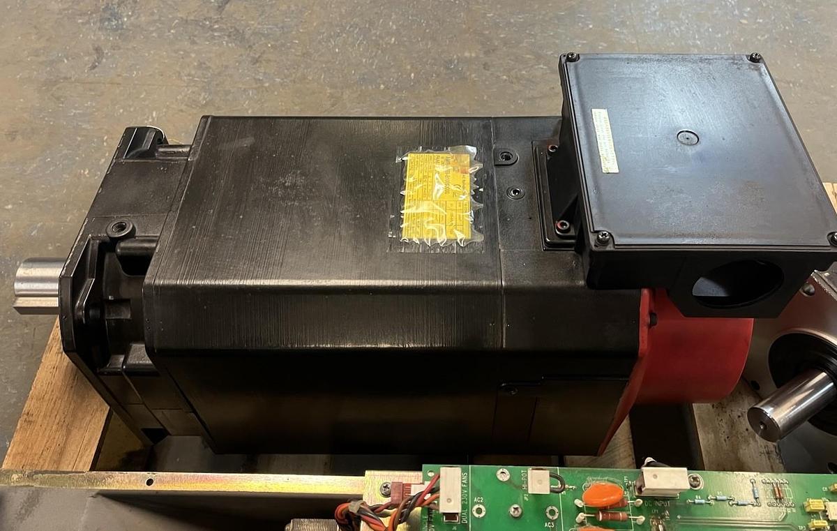 Used FANUC,A06B-0859-B100,AC SPINDLE MOTOR