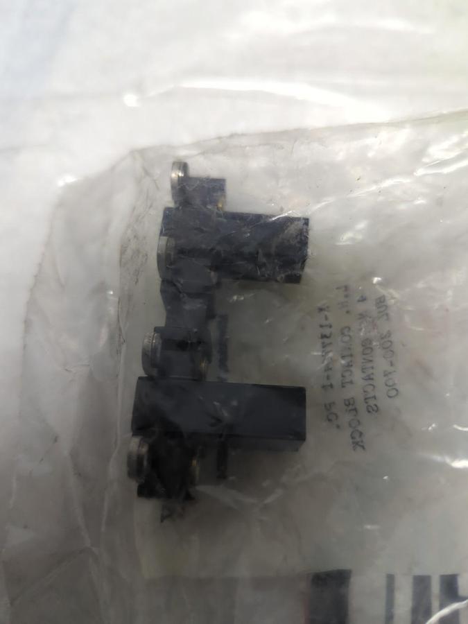 ALLEN BRADLEY,Z-137704-1,CONTACT BLOCK LOT OF 2 NOS