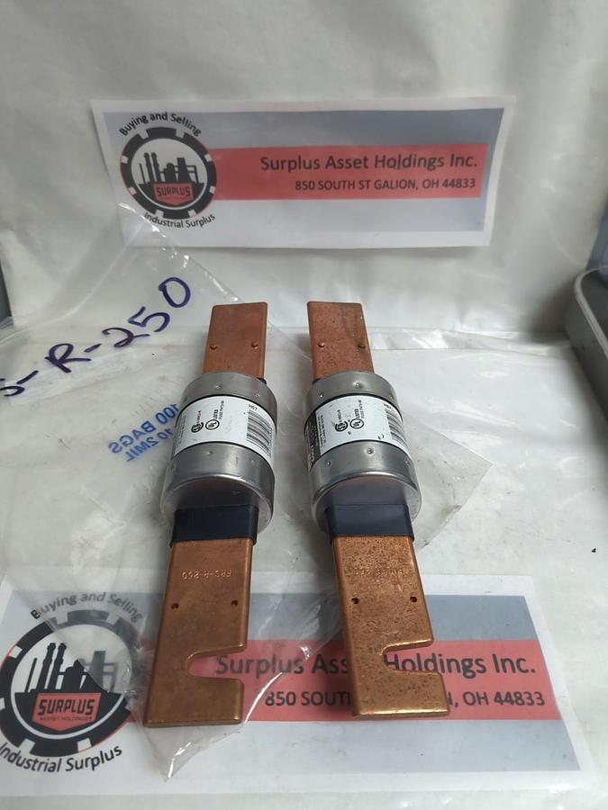 Used COOPER BUSSMANN,FRS-R-250,FUSETRON 250 AMP FUSE LOT OF 2 PRE-OWNED
